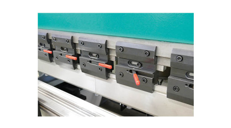 Presse-plieuse hydraulique 1,1 ml 